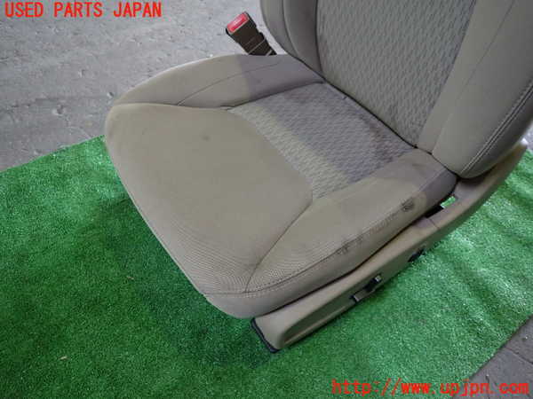 1UPJ-30777065]クライスラー・300(LX36)助手席シート 中古_m0003.jpg