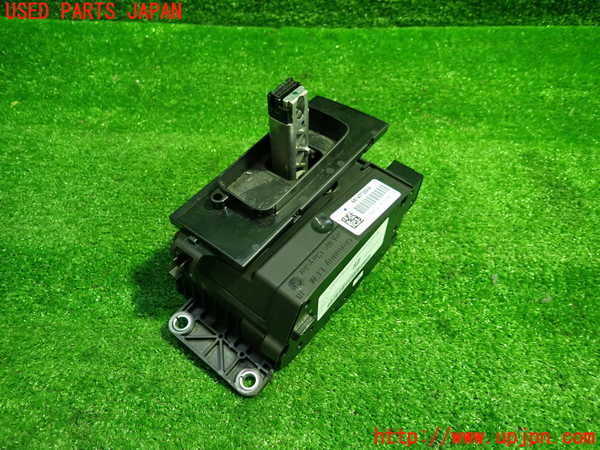 1UPJ-30777555]クライスラー・300(LX36)ATシフトレバー 中古_m0001.jpg