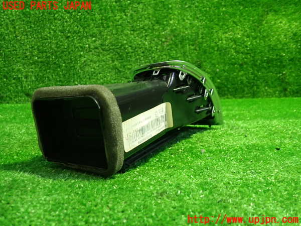 1UPJ-30777527]クライスラー・300(LX36)エアコン吹き出し口2 中古_m0002.jpg
