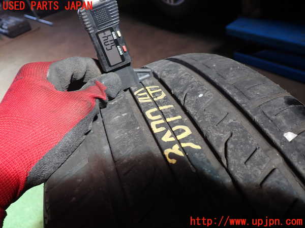 1UPJ-30779044]クライスラー・300(LX36)タイヤ　ホイール　1本④ 235/55R18 中古_m0004.jpg