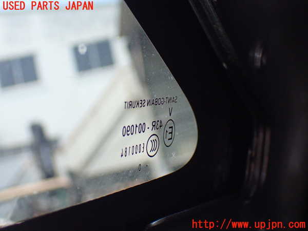 1UPJ-30781380]ジャガー・XJ(J12LA)右クォーターガラス 中古_m0002.jpg