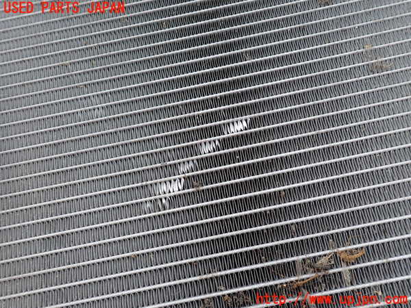 1UPJ-30782321]ジャガー・XJ(J12LA)ラジエーター1 中古_m0003.jpg