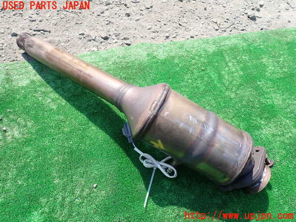 1UPJ-30782661]ジャガー・XJ(J12LA)触媒1 (右側) 中古_m0002.jpg