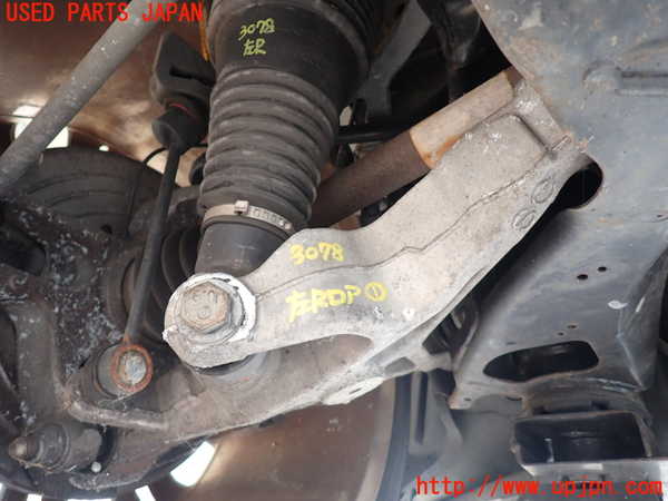 1UPJ-30785226]ジャガー・XJ(J12LA)左リアロアアーム1 中古_m0001.jpg