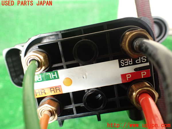 1UPJ-30785540]ジャガー・XJ(J12LA)エアサスソレノイドバルブ 中古_m0003.jpg