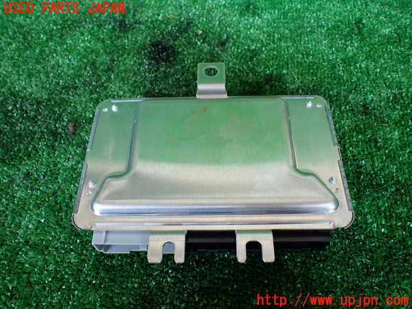 1UPJ-30786120]ジャガー・XJ(J12LA)サスペンションコンピューター 中古_m0003.jpg