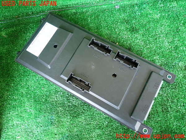 1UPJ-30786742]ジャガー・XJ(J12LA)ヒューズボックス2 中古_m0002.jpg
