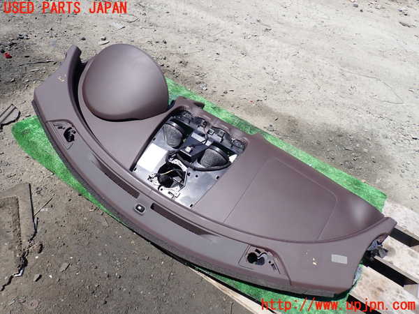 1UPJ-30787505]ジャガー・XJ(J12LA)ダッシュボード 中古_m0004.jpg