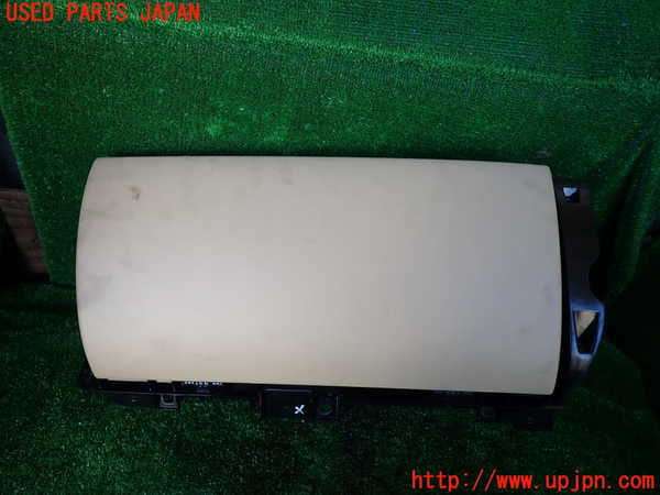 1UPJ-30787516]ジャガー・XJ(J12LA)グローブボックス1 中古_m0001.jpg