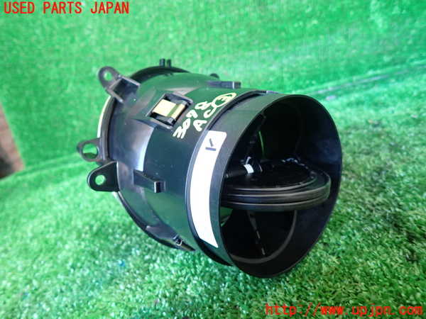 1UPJ-30787528]ジャガー・XJ(J12LA)エアコン吹き出し口3 (左) 中古_m0002.jpg