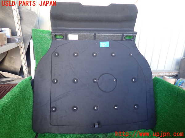 1UPJ-30787771]ジャガー・XJ(J12LA)ラゲッジトレイ1 中古_m0002.jpg