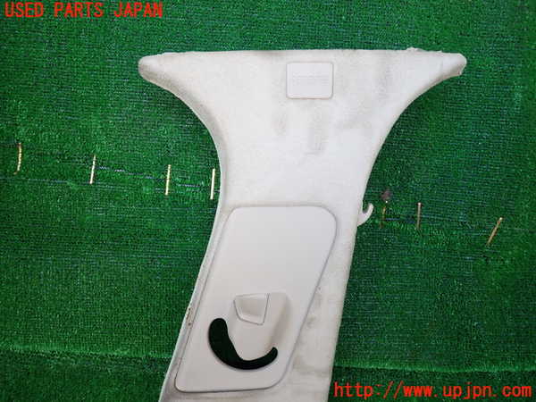 1UPJ-30787665]ジャガー・XJ(J12LA)右センターピラートリム 中古_m0002.jpg