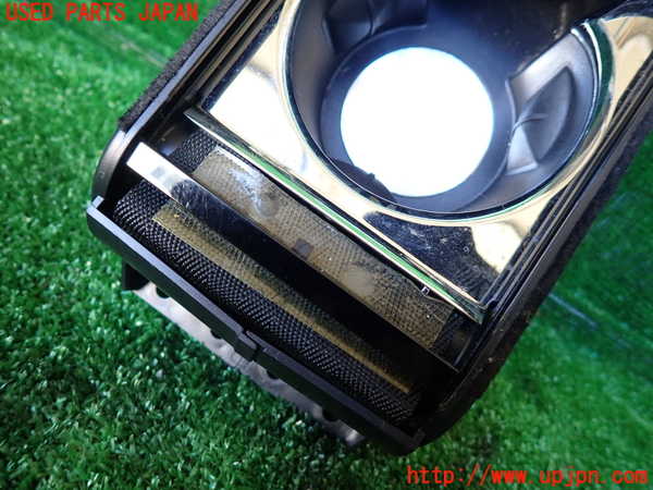 1UPJ-30787810]ジャガー・XJ(J12LA)ドリンクホルダー 中古_m0002.jpg