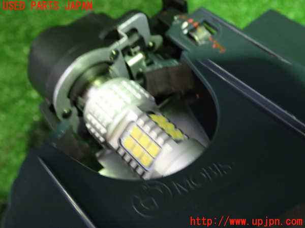 1UPJ-30791530]BMW 320i(3B20)右テールランプ 中古_m0004.jpg