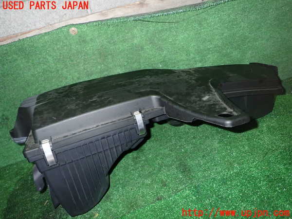 1UPJ-30792560]BMW 320i(3B20)エアクリーナーボックス 中古_m0001.jpg