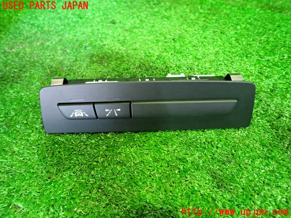 1UPJ-30796308]BMW 320i(3B20)スイッチ3 (レーンキープ) 中古_m0001.jpg