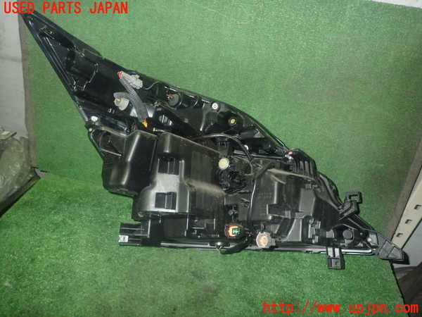 1UPJ-30801132]セレナ e-POWER C27系(HFC27)左ヘッドライト LED 中古_m0002.jpg
