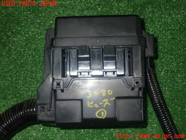 1UPJ-30806741]セレナ e-POWER C27系(HFC27)ヒューズボックス1 中古_m0001.jpg