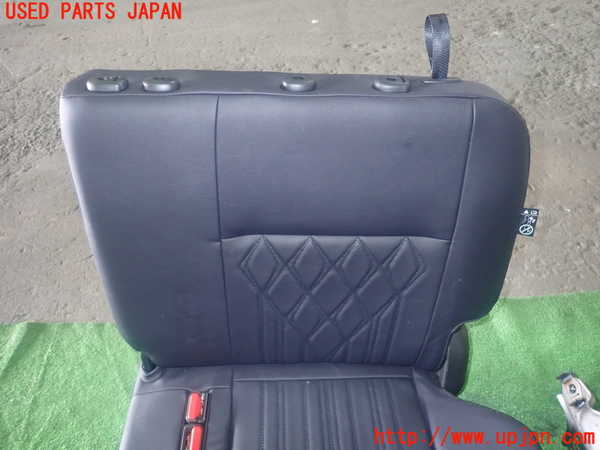 1UPJ-30807265]セレナ e-POWER C27系(HFC27)左3列目シート 中古_m0002.jpg