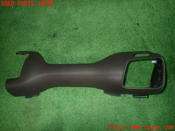 1UPJ-30807692]セレナ e-POWER C27系(HFC27)内装トリム類2 中古_m0001.jpg
