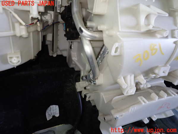 1UPJ-30816081]ヴェルファイア(ANH20W)エバポレーター1 (フロント) 中古_m0002.jpg