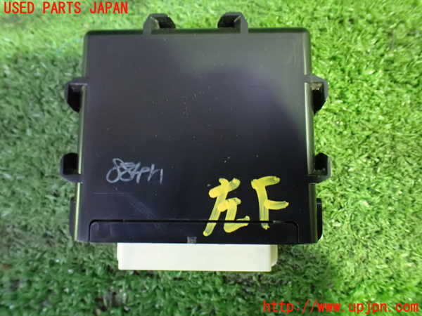 1UPJ-30816148]ヴェルファイア(ANH20W)コンピューター3 (ヘッドランプレベリング) 中古_m0002.jpg