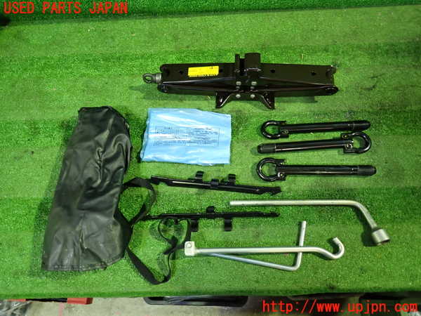 1UPJ-30817805]ヴェルファイア(ANH20W)車載工具 中古_m0001.jpg