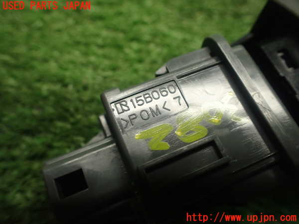 1UPJ-30826290]サクシード バン ハイブリッド(NHP160V)ハザードスイッチ 中古_m0004.jpg