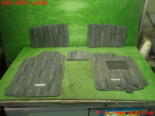 1UPJ-30827800]サクシード バン ハイブリッド(NHP160V)フロアマット 中古_m0001.jpg