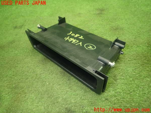 1UPJ-30827842]サクシード バン ハイブリッド(NHP160V)小物入れ2 中古_m0002.jpg