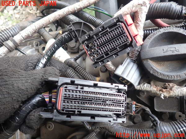 1UPJ-30832010]ランドローバー・フリーランダー2(LF32)エンジン B6324S 4WD 中古_m0003.jpg