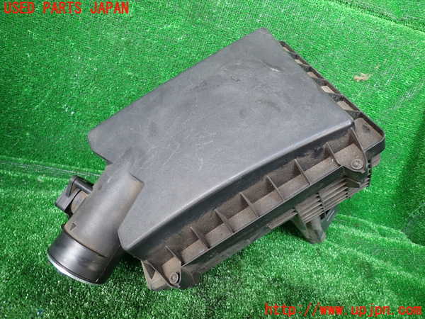 1UPJ-30832560]ランドローバー・フリーランダー2(LF32)エアクリーナーボックス 中古_m0001.jpg