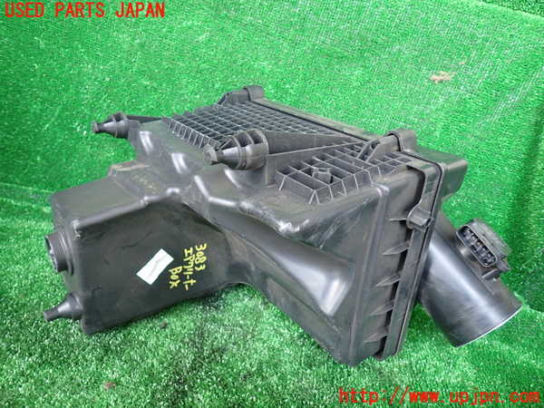1UPJ-30832560]ランドローバー・フリーランダー2(LF32)エアクリーナーボックス 中古_m0002.jpg