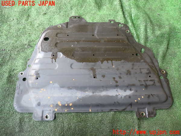 5UPJ-30832170]ランドローバー・フリーランダー2(LF32)エンジンアンダーカバー 中古_m0002.jpg