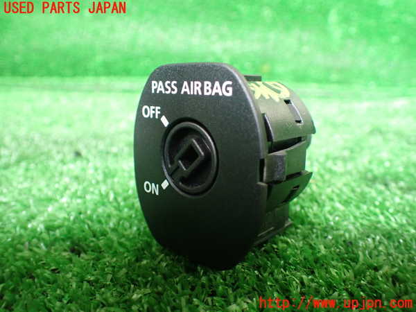 1UPJ-30836310]ランドローバー・フリーランダー2(LF32)スイッチ5 (パッセンジャーOFF) 中古_m0001.jpg