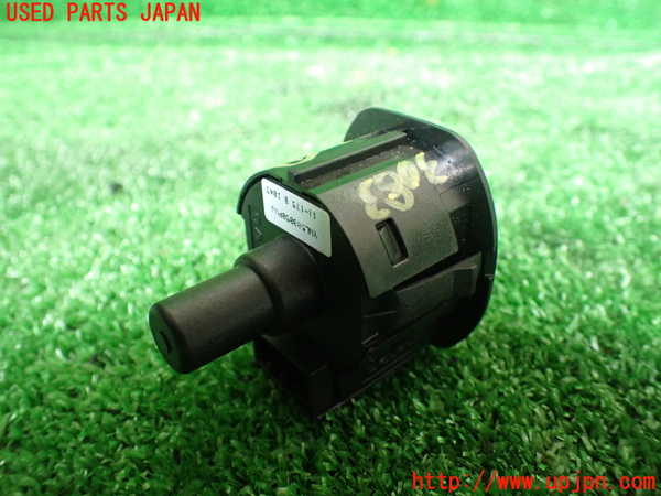 1UPJ-30836310]ランドローバー・フリーランダー2(LF32)スイッチ5 (パッセンジャーOFF) 中古_m0002.jpg