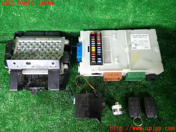 1UPJ-30836110]ランドローバー・フリーランダー2(LF32)エンジンコンピューター 中古_m0001.jpg