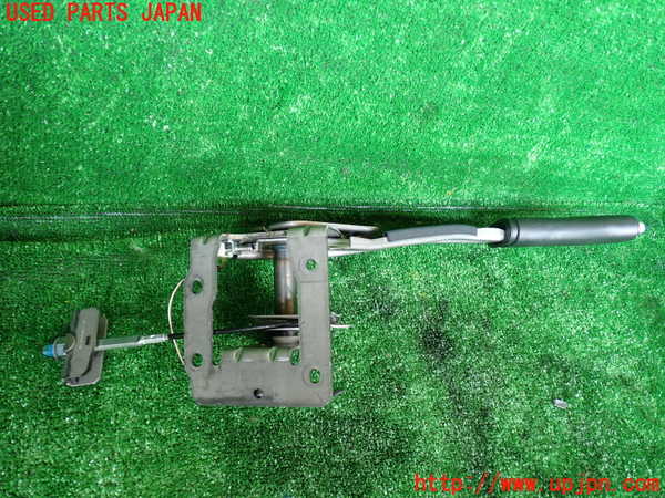 1UPJ-30837550]ランドローバー・フリーランダー2(LF32)サイドブレーキレバー 中古_m0003.jpg