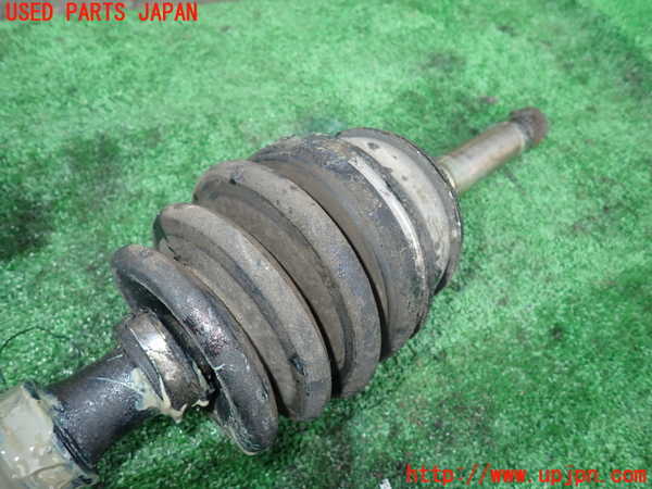 5UPJ-30844015]ハイエースワゴン100系(KZH106W)左フロントドライブシャフト 中古_m0002.jpg