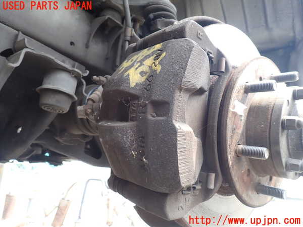1UPJ-30844080]ハイエースワゴン100系(KZH106W)右フロントキャリパー 中古_m0001.jpg