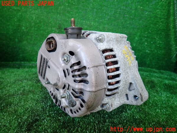 1UPJ-30846015]ハイエースワゴン100系(KZH106W)オルタネーター(ダイナモ) 中古_m0002.jpg