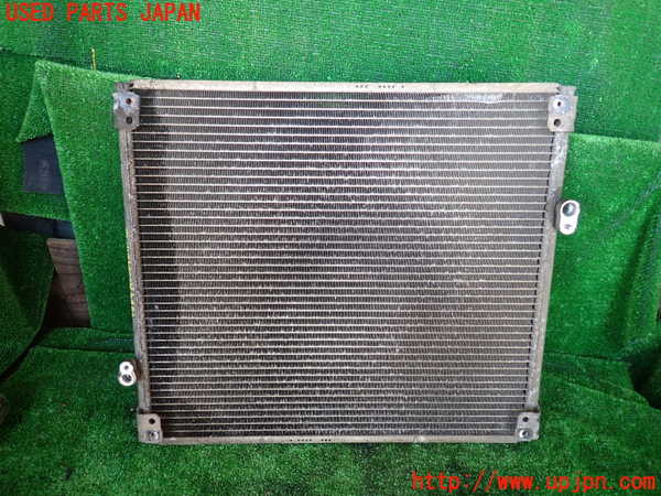 1UPJ-30846031]ハイエースワゴン100系(KZH106W)エアコンコンデンサー1 中古_m0001.jpg