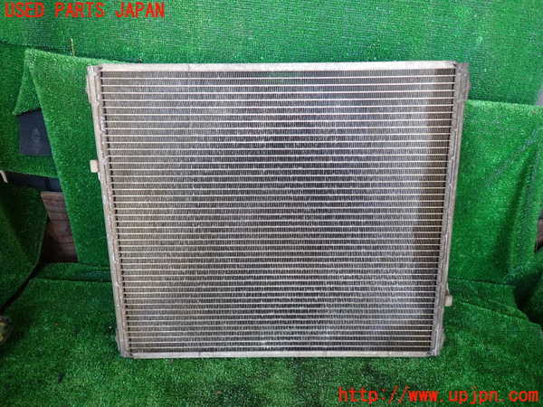 1UPJ-30846031]ハイエースワゴン100系(KZH106W)エアコンコンデンサー1 中古_m0003.jpg