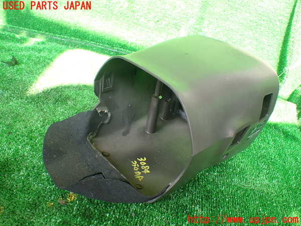 1UPJ-30847905]ハイエースワゴン100系(KZH106W)コラムカバー 中古_m0002.jpg
