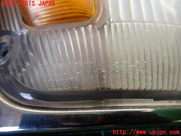 1UPJ-30851150]ハイラックスサーフ N130系 4ドア(YN130G)右コーナーランプ 中古_m0004.jpg