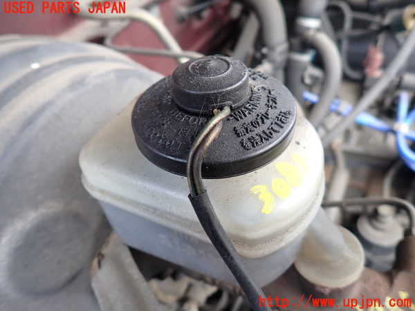 5UPJ-30854050]ハイラックスサーフ N130系 4ドア(YN130G)ブレーキマスターシリンダー 中古_m0002.jpg