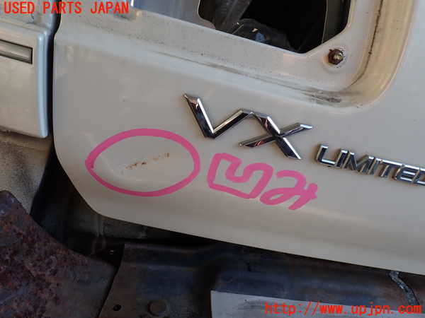 1UPJ-30861500]ランクル100系(UZJ100W)トランク 中古_m0002.jpg