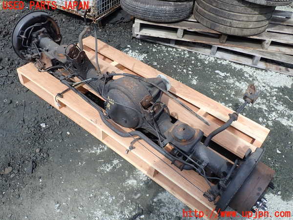 1UPJ-30864400]ランクル100系(UZJ100W)リアデフホーシング 中古_m0001.jpg