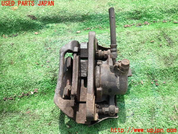 5UPJ-30864095]ランクル100系(UZJ100W)左リアキャリパー 中古_m0002.jpg