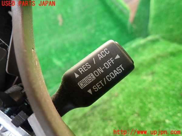 1UPJ-30867855]ランクル100系(UZJ100W)ステアリングホイール 中古_m0004.jpg